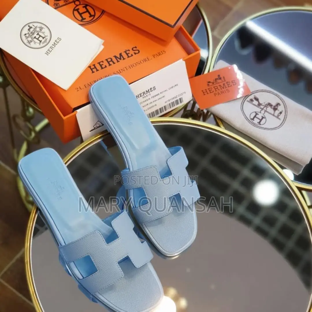 Lady’s Hermes Slippers