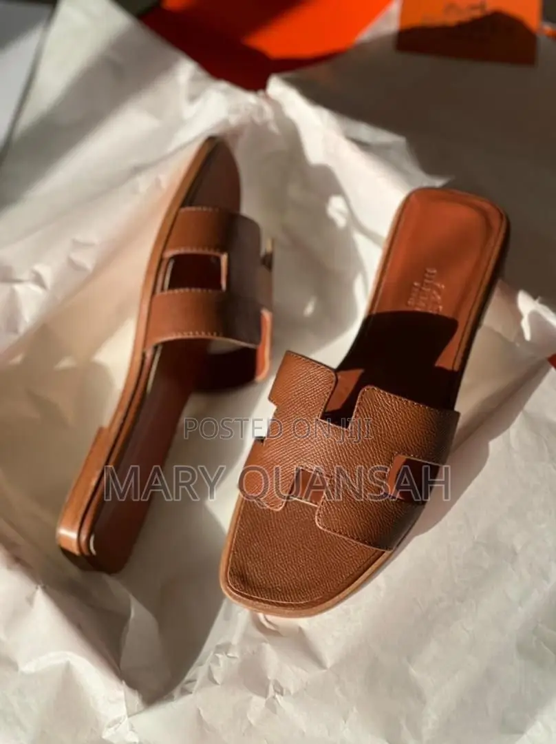 Lady’s Hermes Slippers