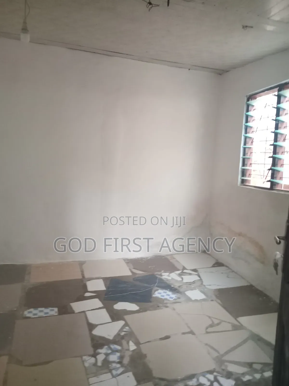 1bdrm Apartment in Sowutwuom Vra, Pentecost University for rent