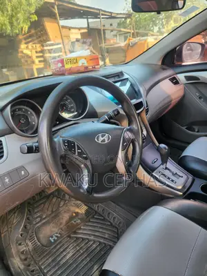 Hyundai Elantra 2012 Gray