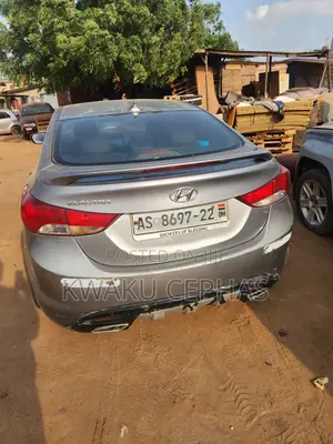Hyundai Elantra 2012 Gray