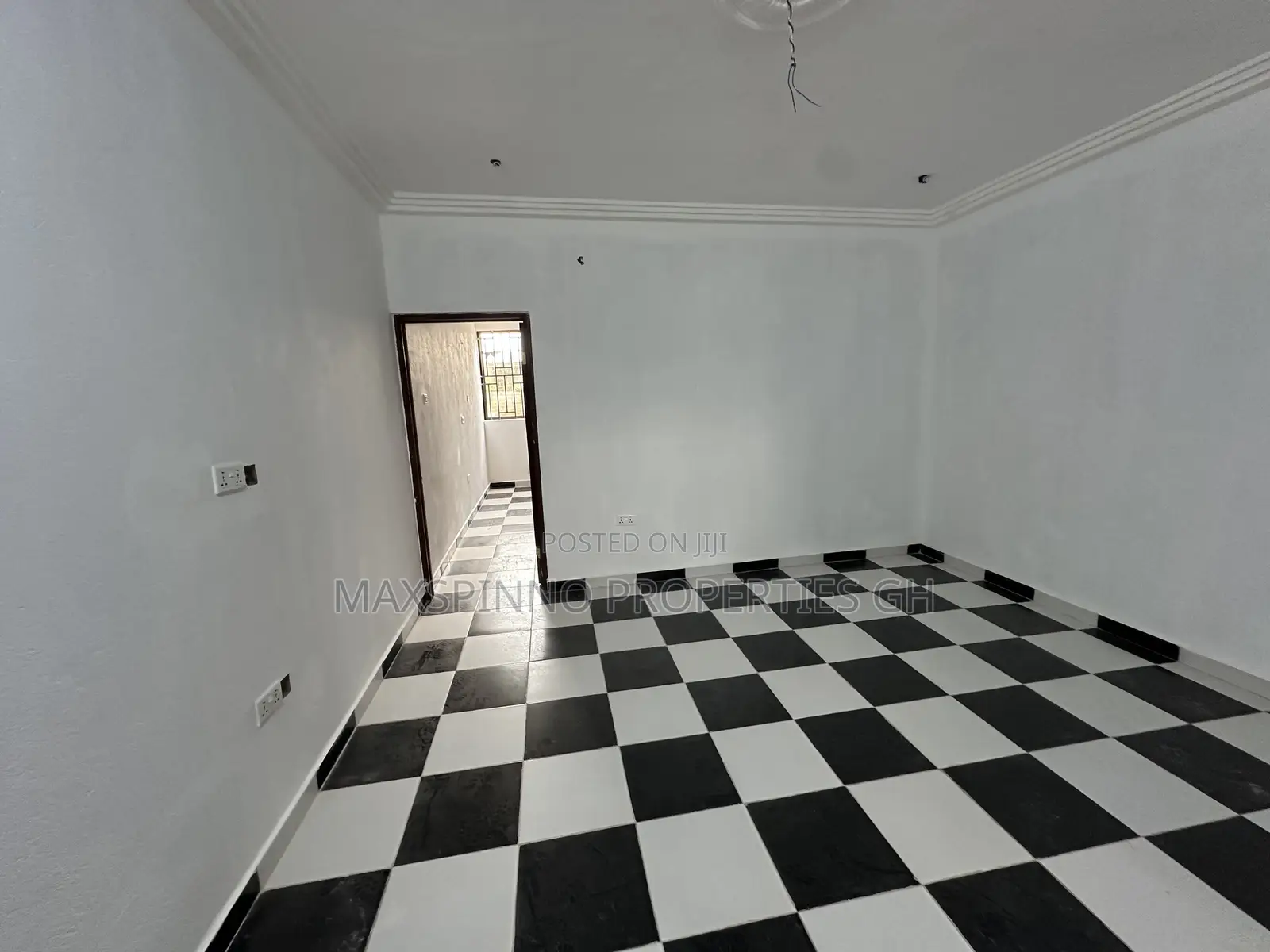 1bdrm Apartment in Maxspinno Properties, Lake Side Estate for rent
