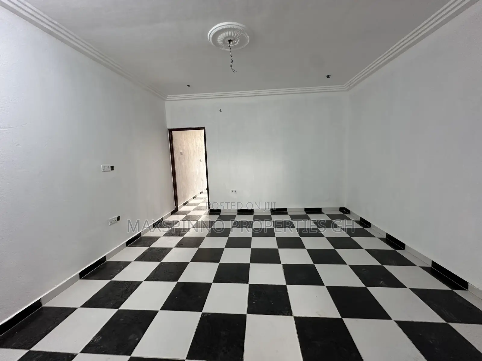 1bdrm Apartment in Maxspinno Properties, Lake Side Estate for rent