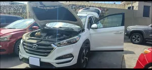 Hyundai Tucson 2017 White