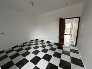 1bdrm Apartment in Maxspinno Properties, Lake Side Estate for rent
