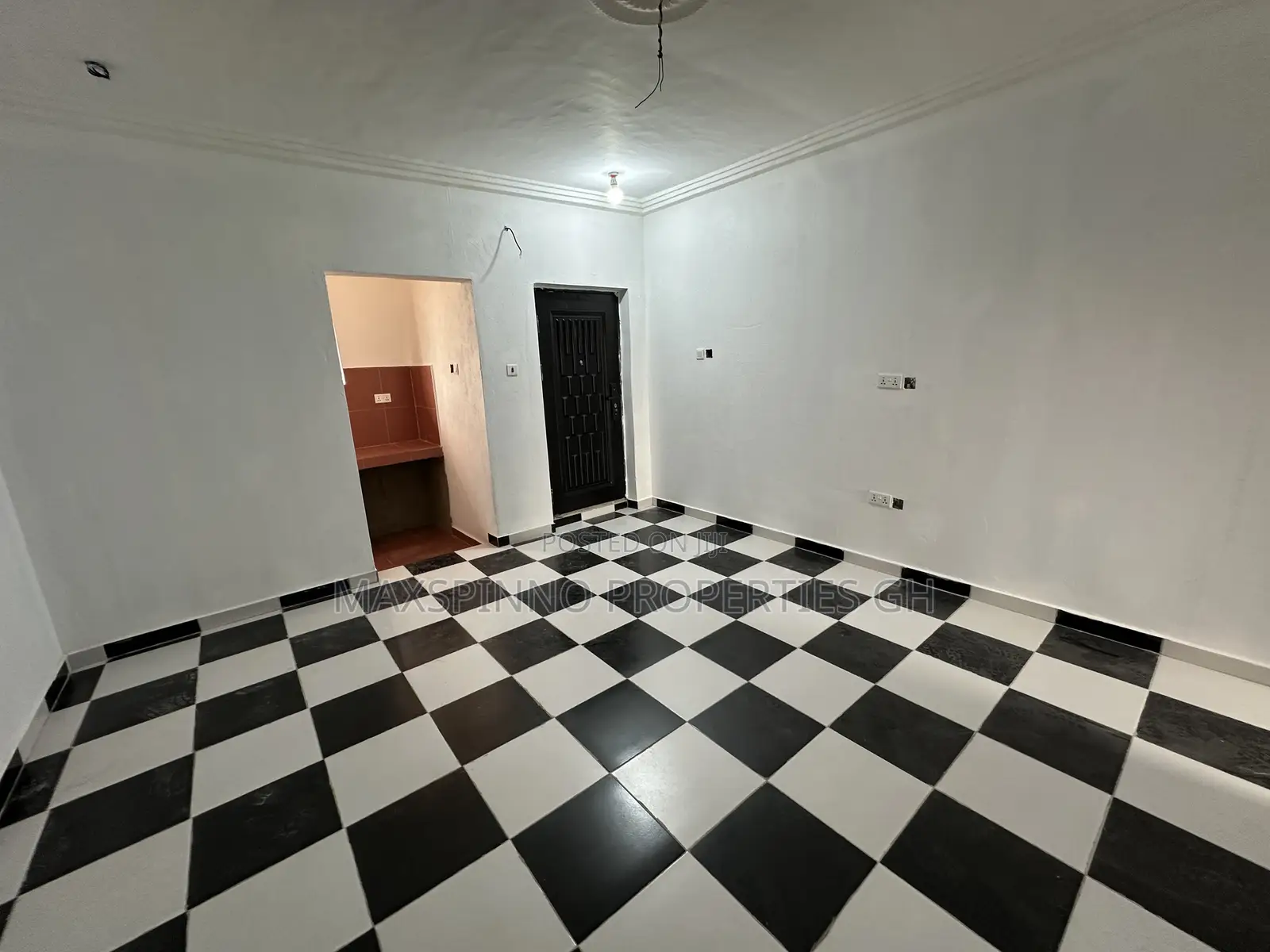 1bdrm Apartment in Maxspinno Properties, Lake Side Estate for rent