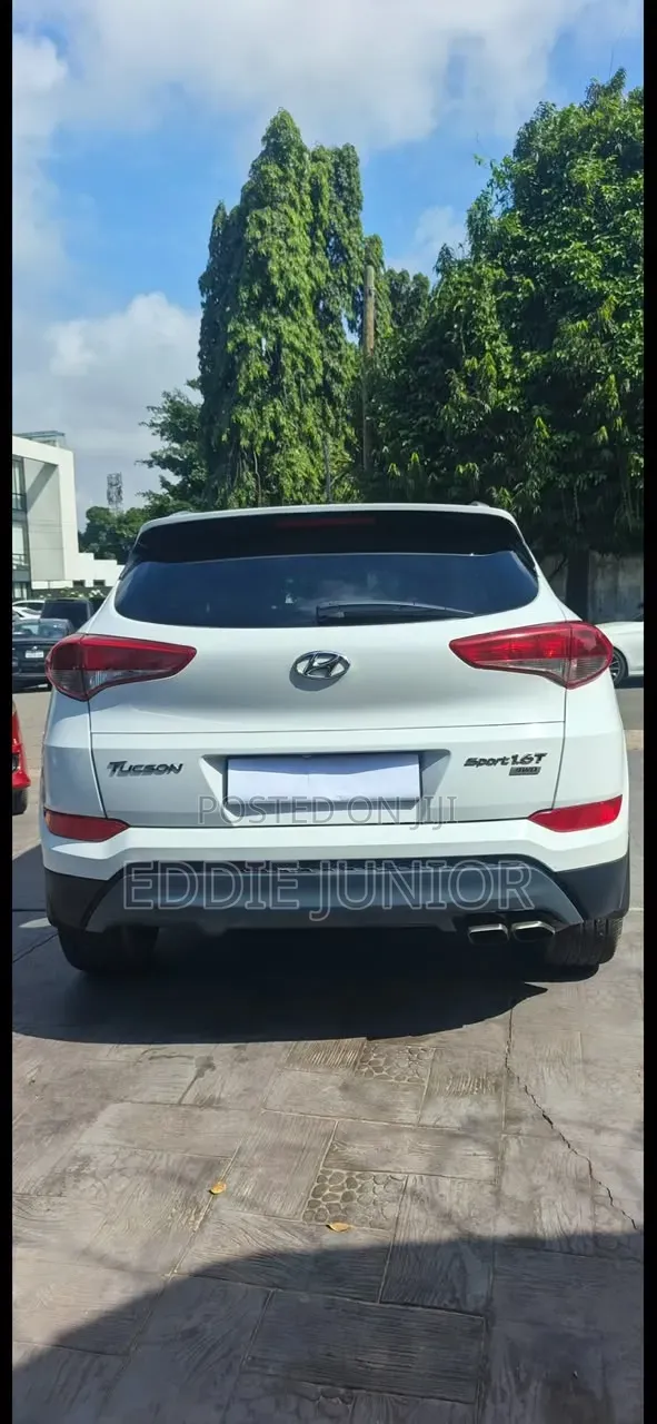 Hyundai Tucson 2017 White
