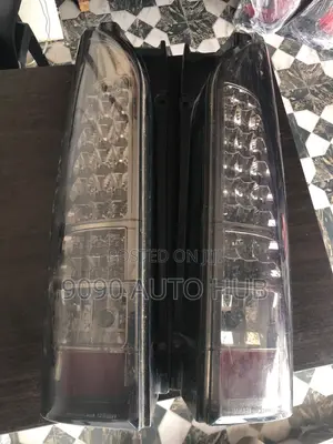 2005–2019 Toyota Hiace (T5) Taillight (Foreign Used – Premium OEM)
