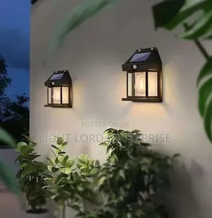 Solar Wall Light