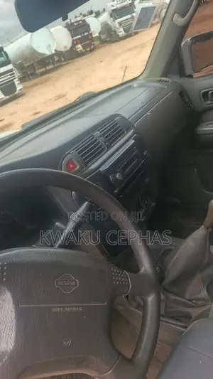 Nissan Patrol 2006 Silver