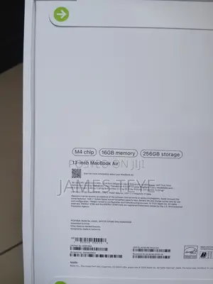 New Laptop Apple MacBook Air 16GB Apple M4 SSD 256GB