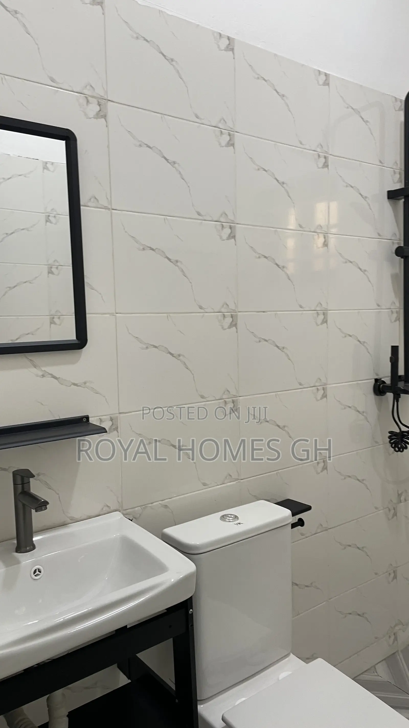 2bdrm Apartment in Royal Homes Gh, East Legon for rent