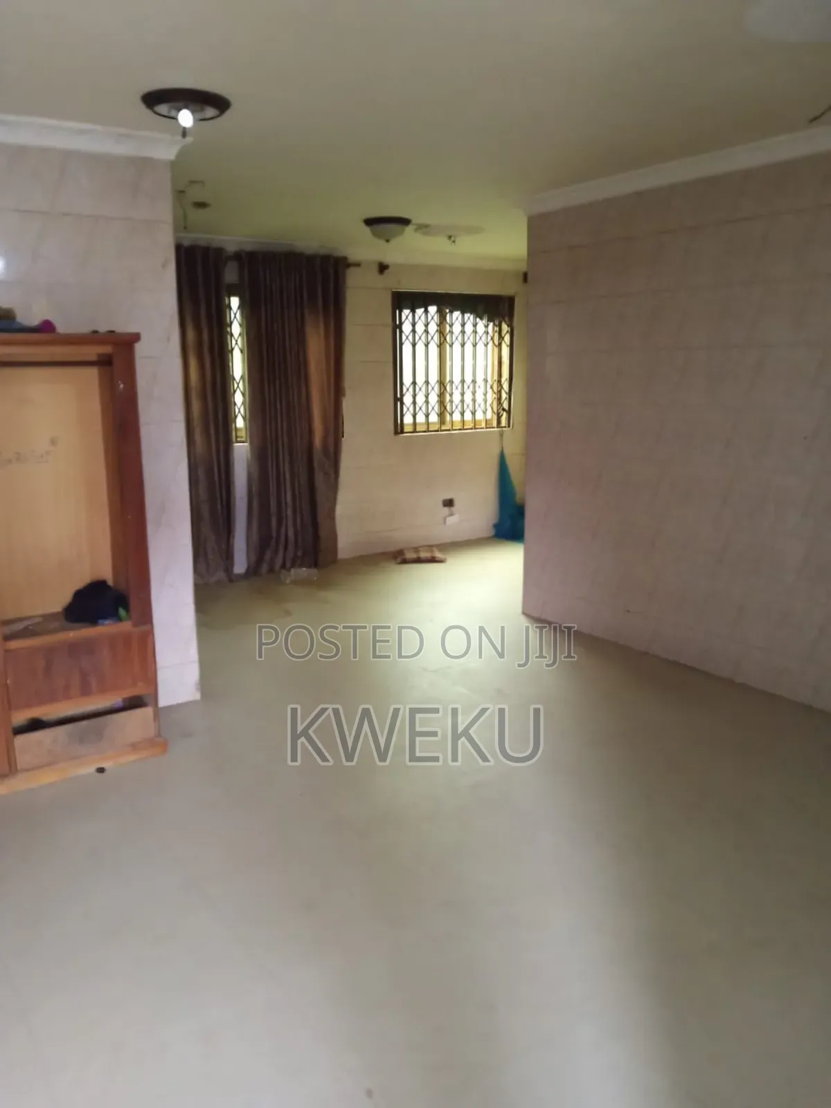 1bdrm Apartment in Estate Agency, Baatsona Total for rent