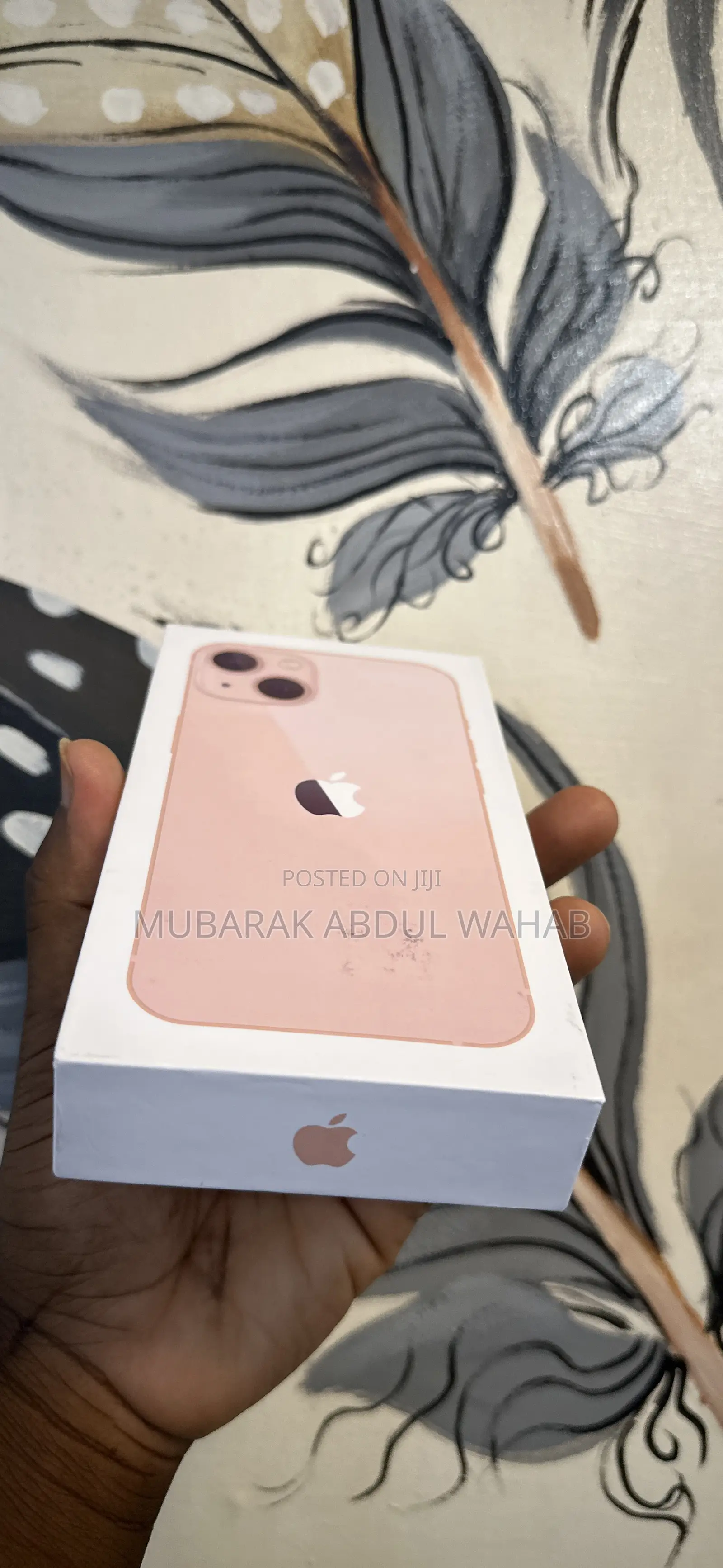 New Apple iPhone 13 128 GB Pink