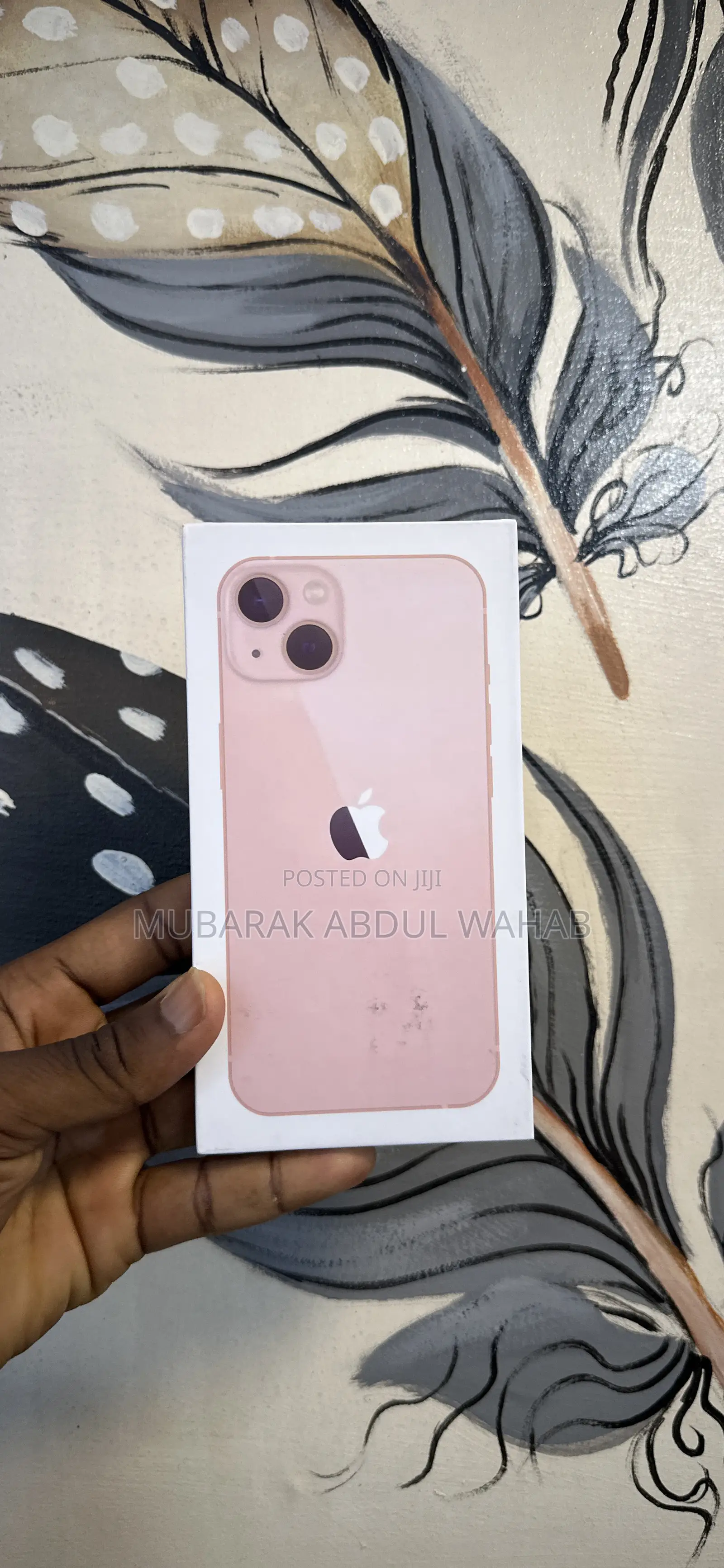 New Apple iPhone 13 128 GB Pink