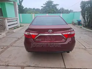 Toyota Camry 2017