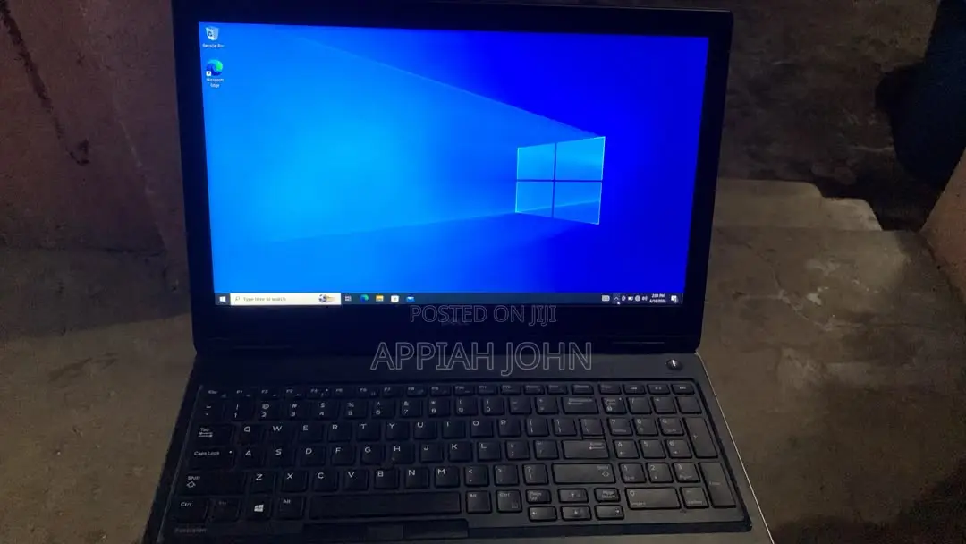 Laptop Dell Precision 7530 16GB Intel Core i7 SSD 512GB