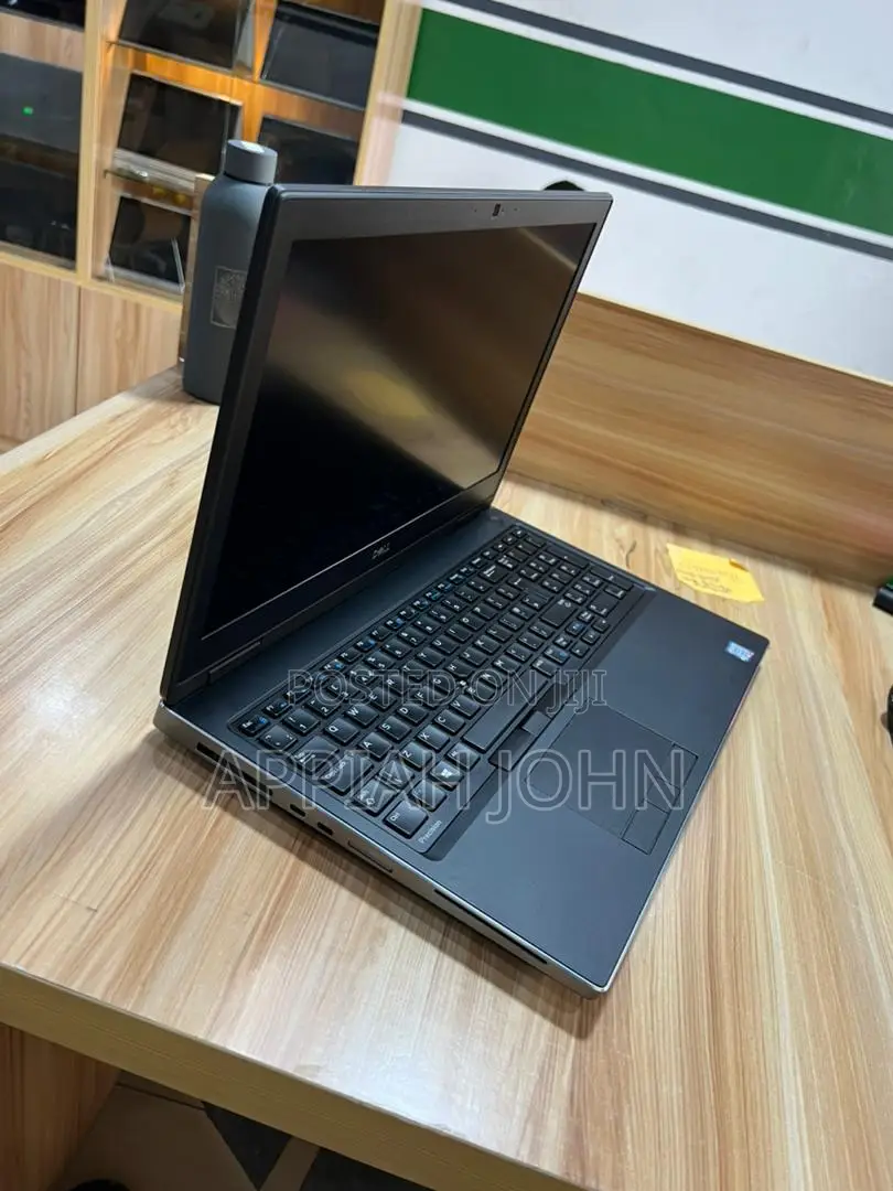 Laptop Dell Precision 7530 16GB Intel Core i7 SSD 512GB