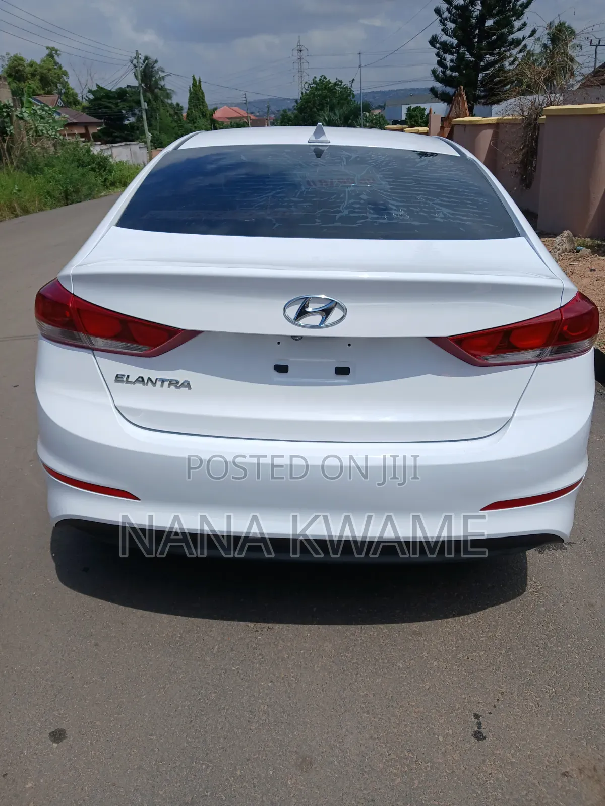 Hyundai Elantra Limited 2018 White