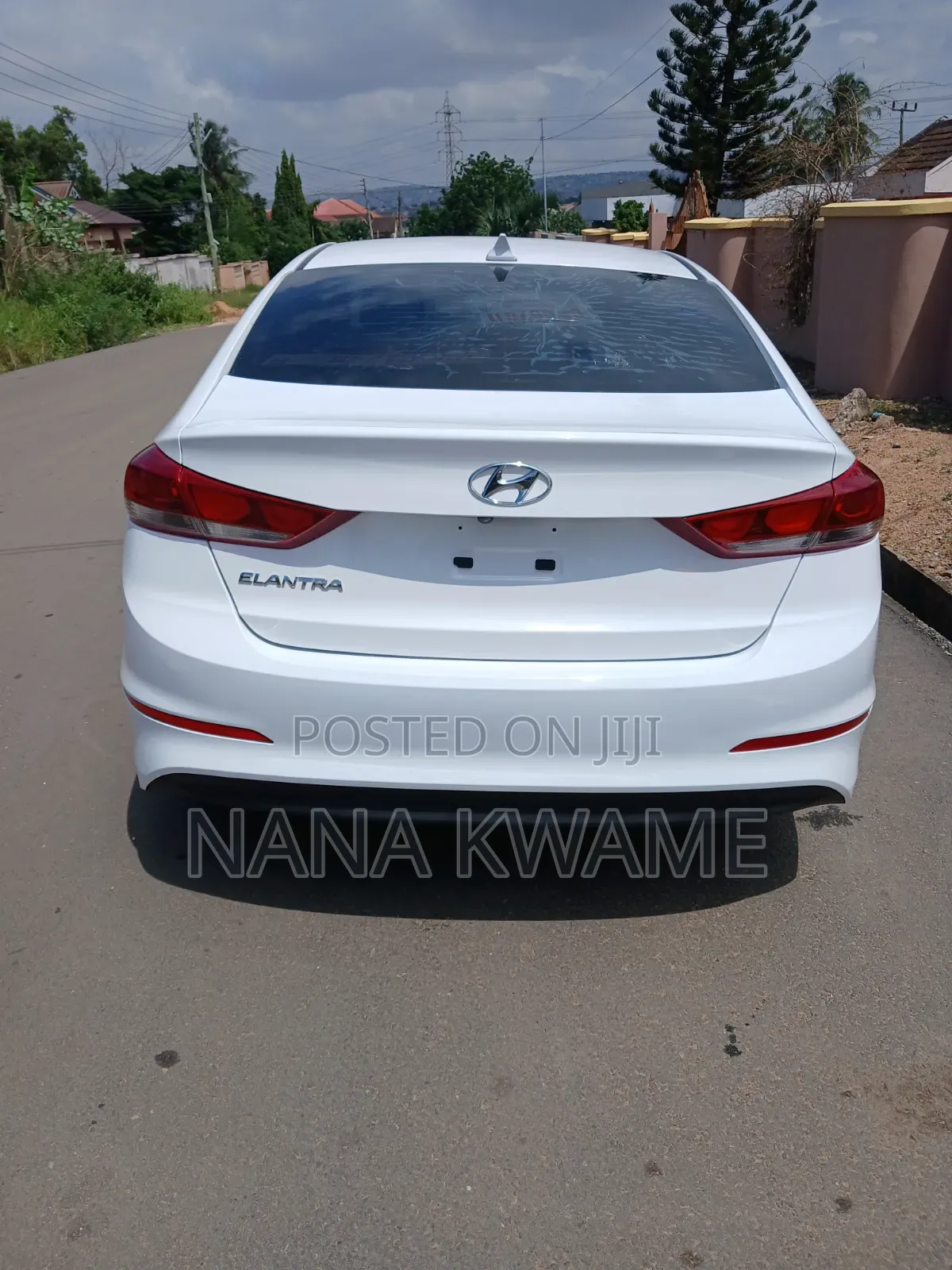 Hyundai Elantra Limited 2018 White