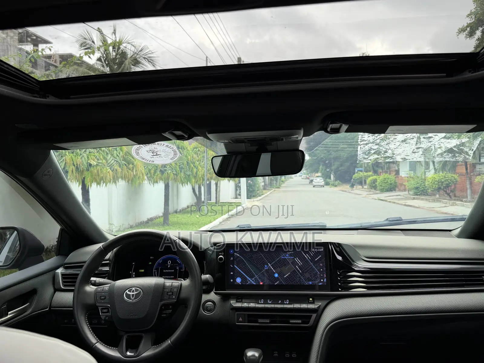 Toyota Camry SE 2025 Black