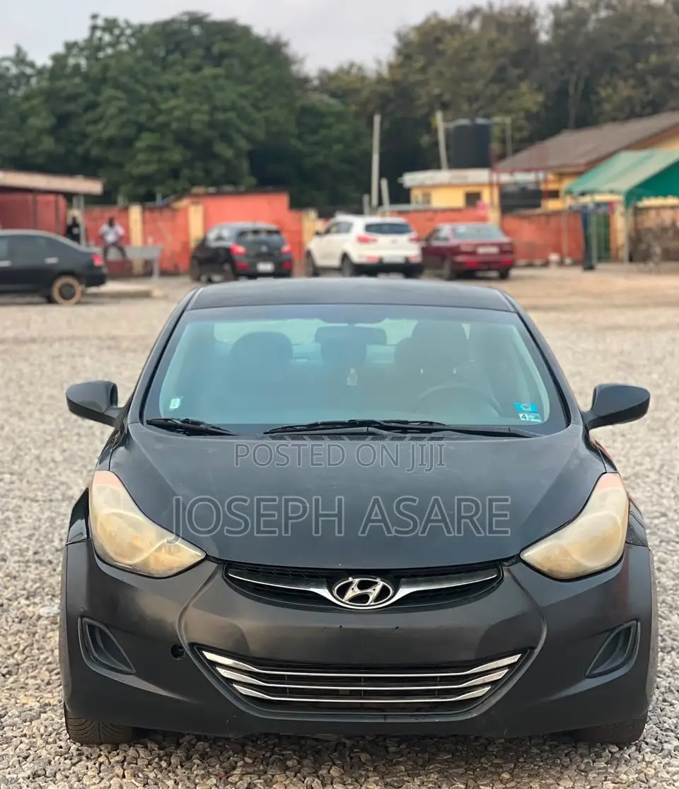 Hyundai Elantra 2013 Black