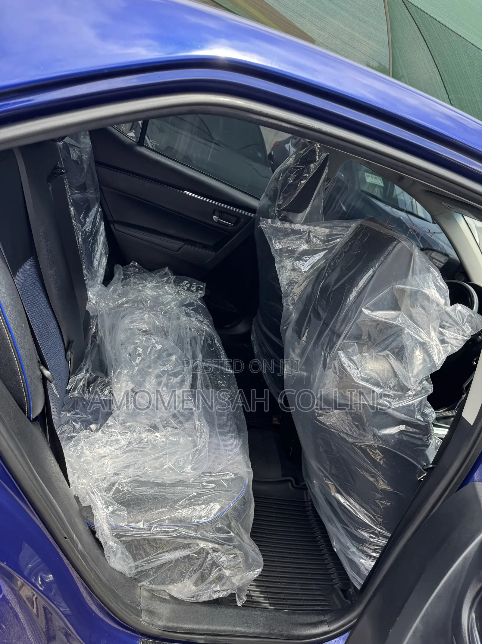 Toyota Corolla SE (1.8L 4cyl 2A) 2018 Blue