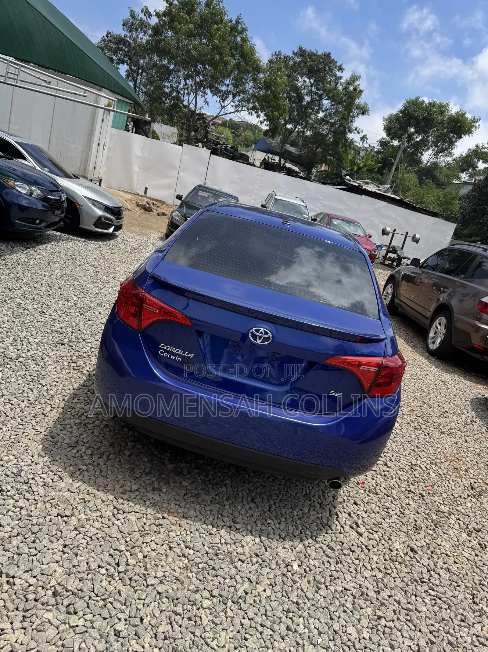 Toyota Corolla SE (1.8L 4cyl 2A) 2018 Blue