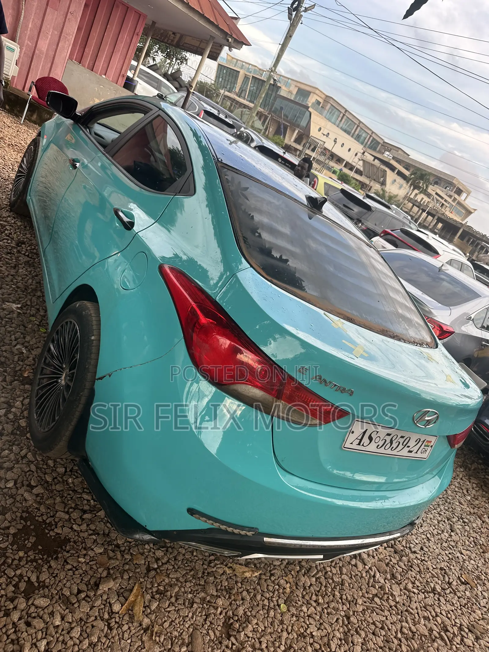 Hyundai Elantra GLS Sedan FWD (1.8L 4cyl 6M) 2013 Green