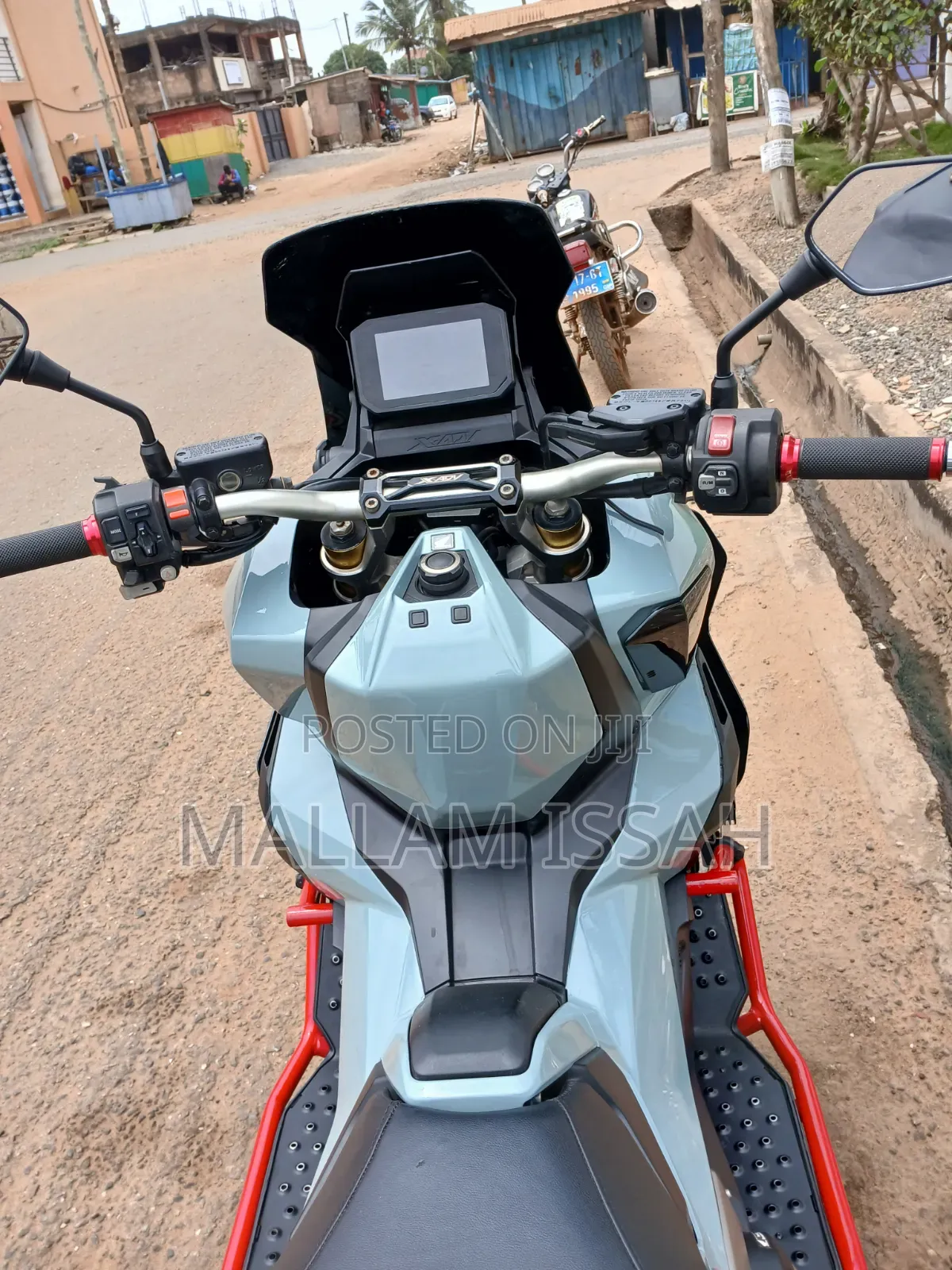 Honda 2023 Gray