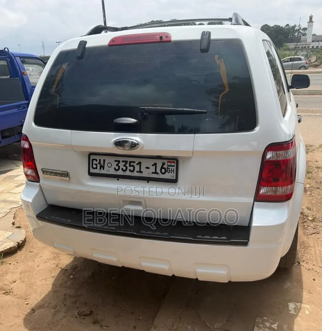 Ford Escape 2011 White