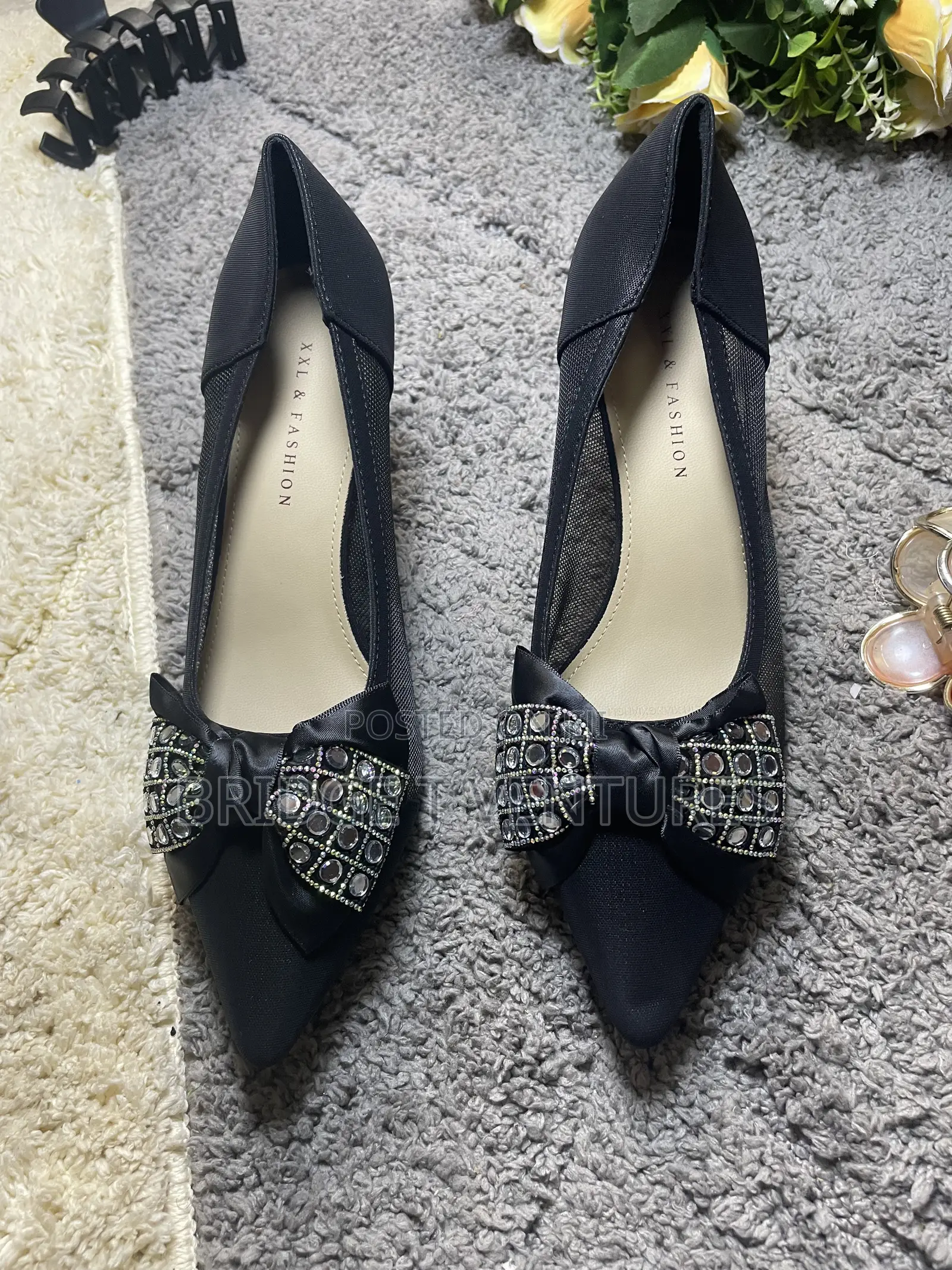 Elegant Mesh Bow Kitten Heel