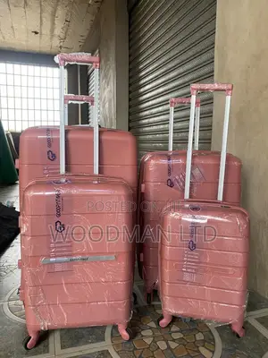 Sizable 4set Luggage Set, Unbreakable
