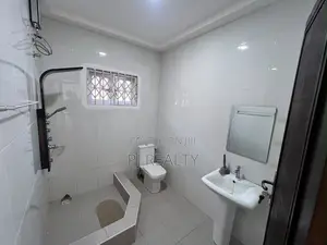 2bdrm Apartment in East Legon for rent