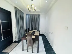 Furnished 4bdrm Duplex in American House for rent