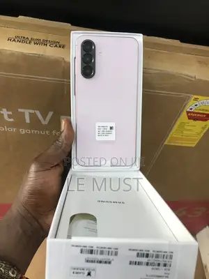 New Samsung Galaxy A56 256 GB White