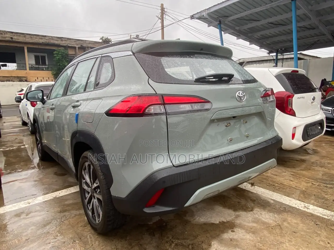 Toyota Corolla Cross 2022 Green