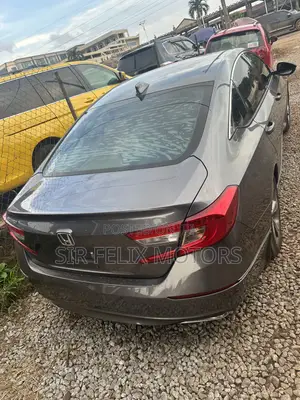 Honda Accord Sport (1.5L 4cyl Turbo CVT) 2019 Gray