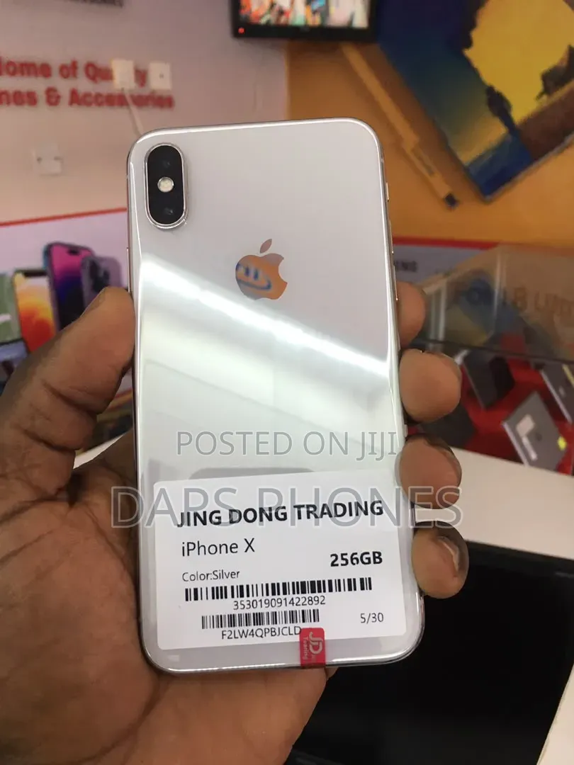 Apple iPhone X 256 GB White