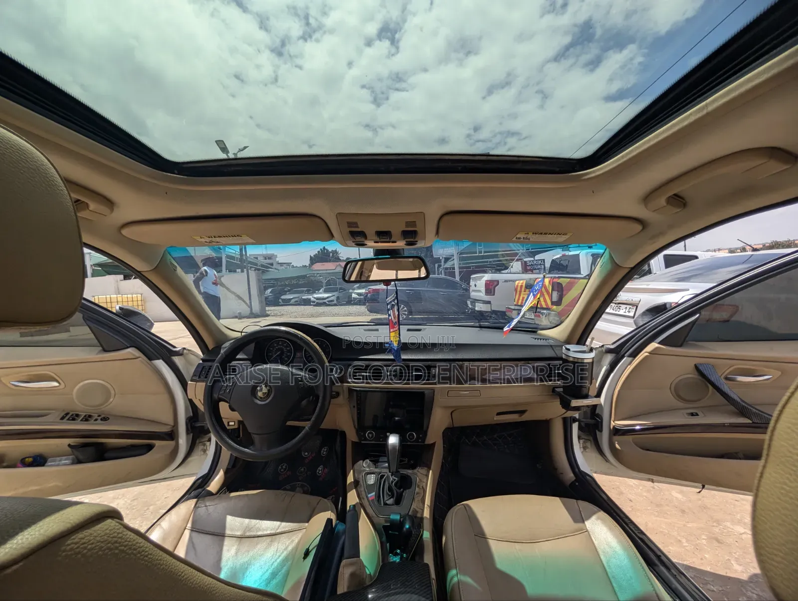 BMW 3 Series 2011 White