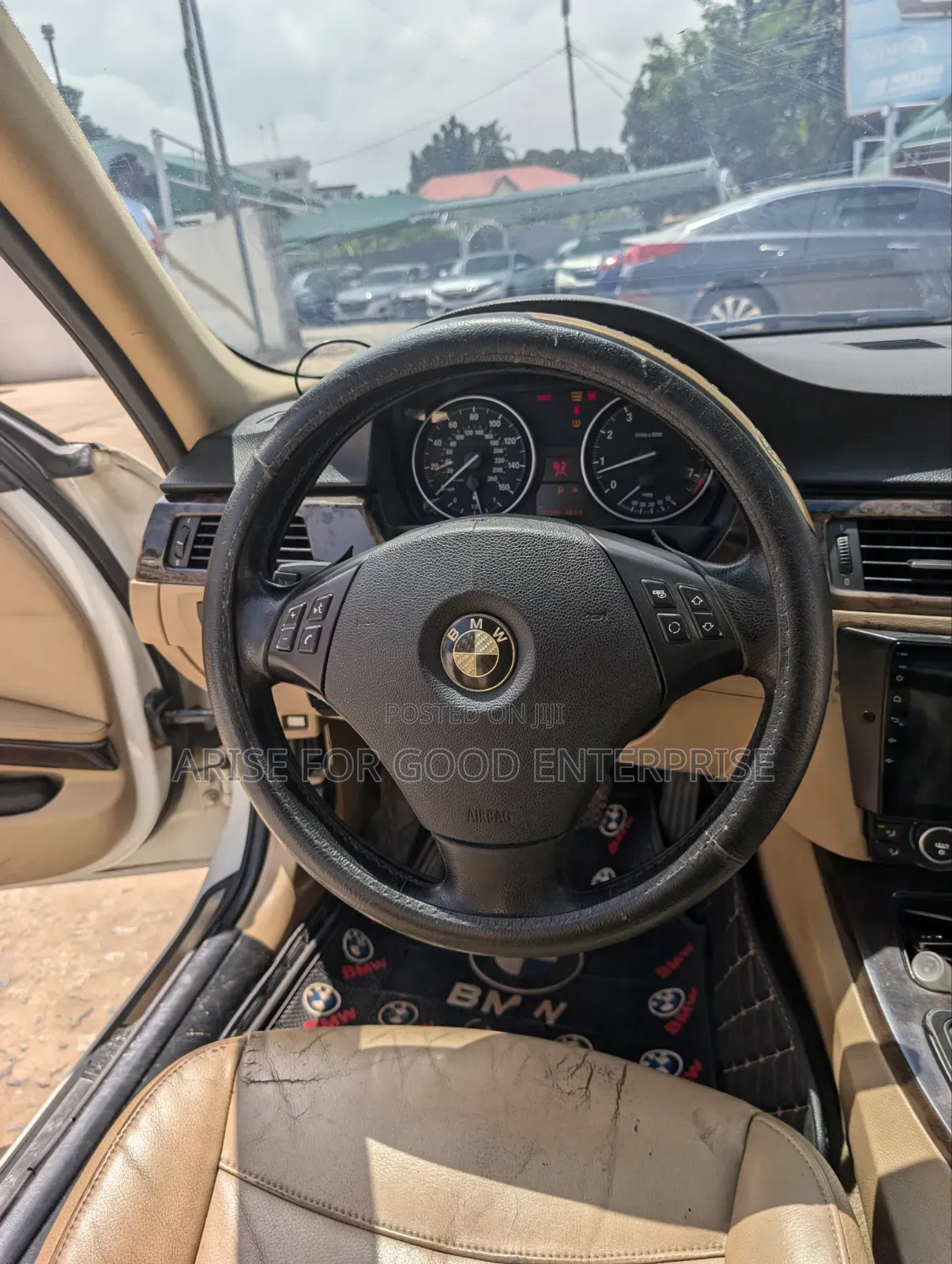 BMW 3 Series 2011 White