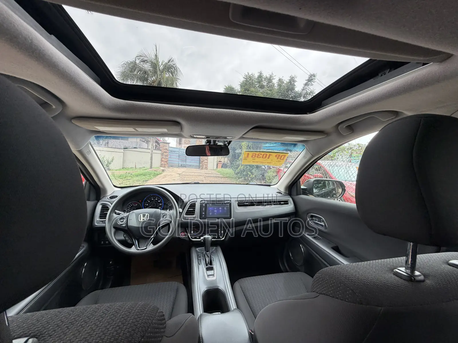 Honda HR-V 4dr SUV (1.5L 4cyl CVT) 2016 Black