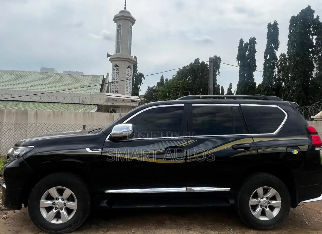 Toyota Land Cruiser Prado 2.7 VVT-i 2015 Black