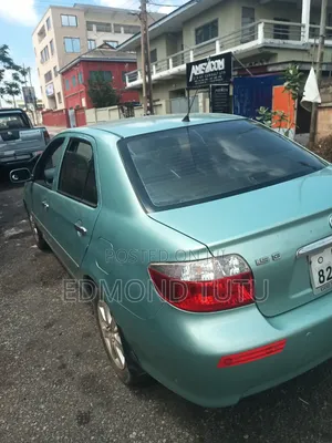 Toyota Vios 2012 Green