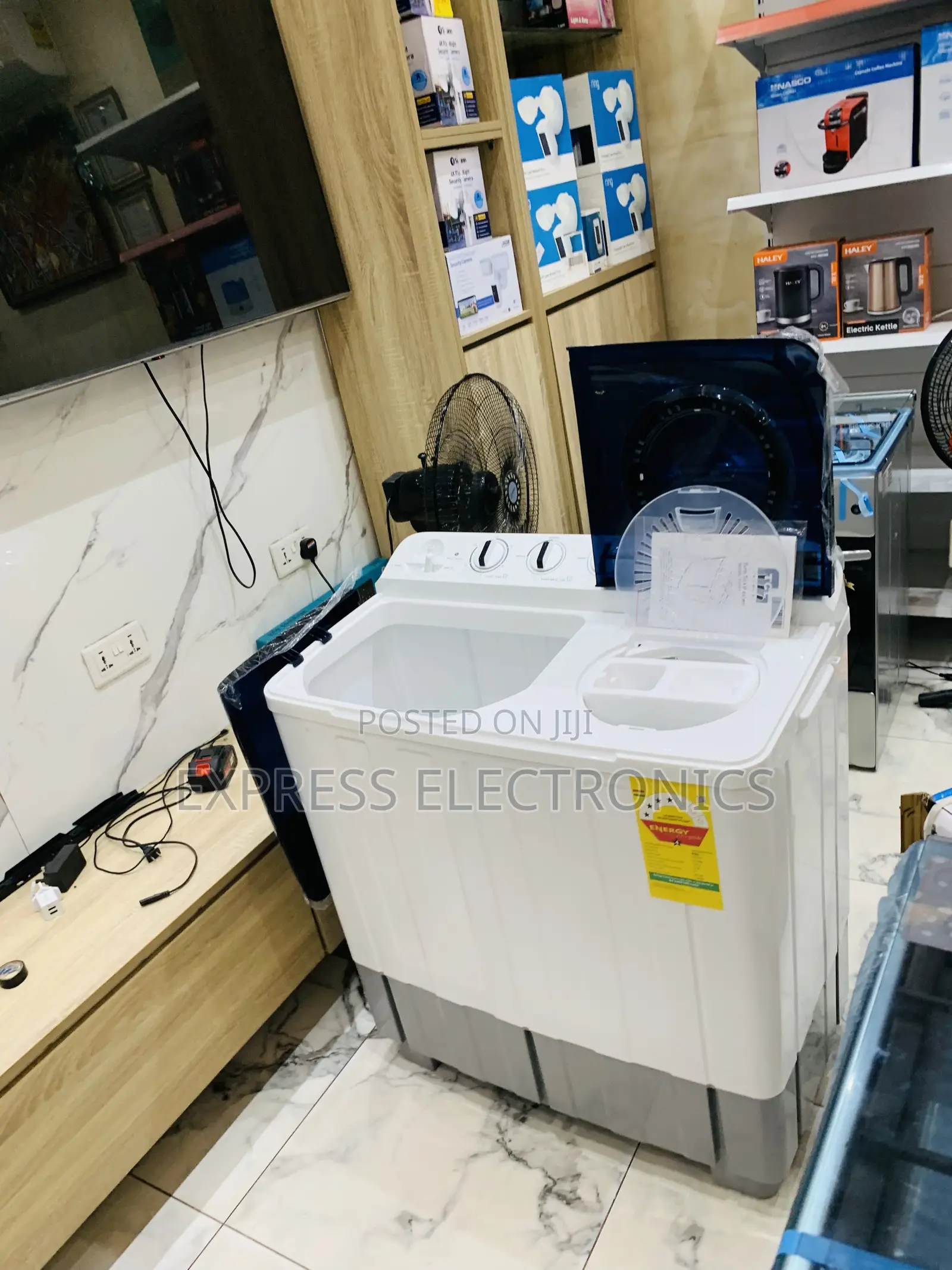 White TCL 10.5kg Washing Machine Semi Automatic