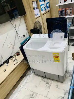 White TCL 10.5kg Washing Machine Semi Automatic