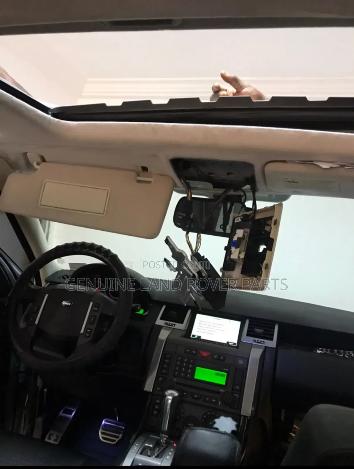Range Rover Sunroof Motor Service