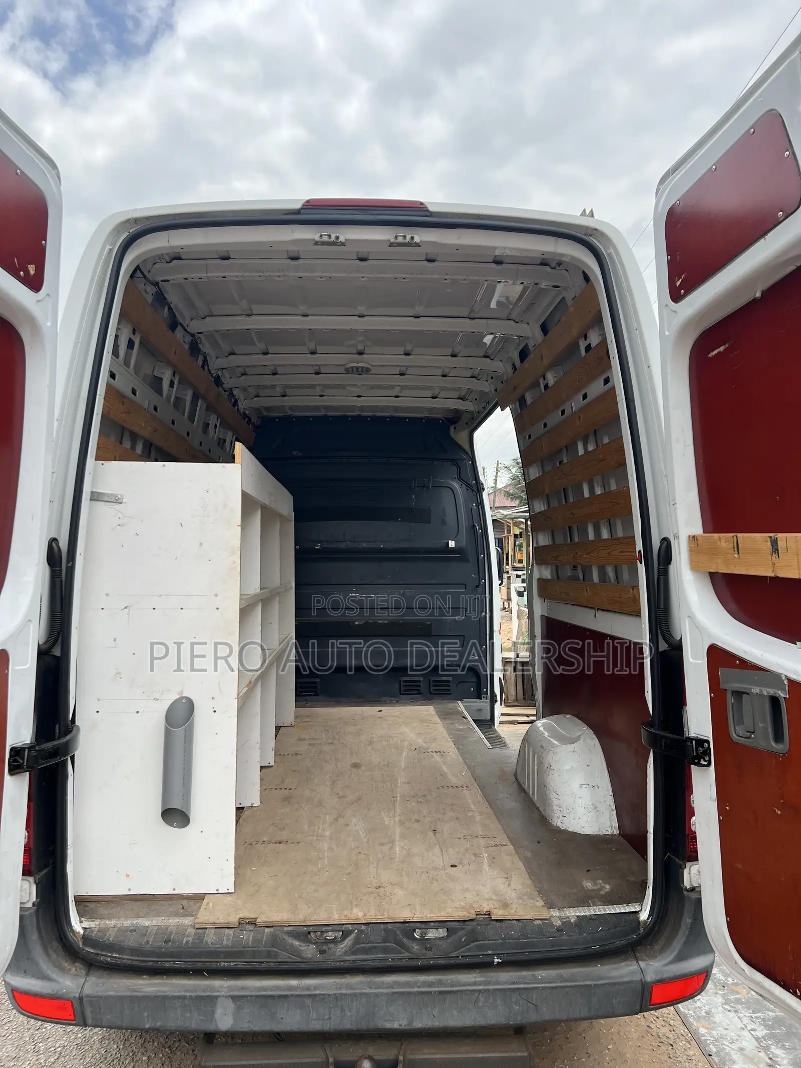 Mercedes-Benz Sprinter 2012 White