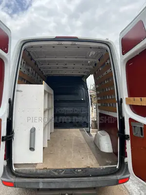 Mercedes-Benz Sprinter 2012 White