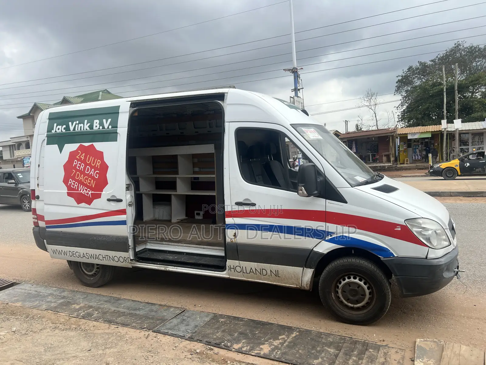 Mercedes-Benz Sprinter 2012 White